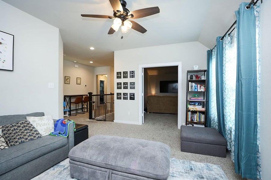 Furnished Finder property 1028757_1 photo 17