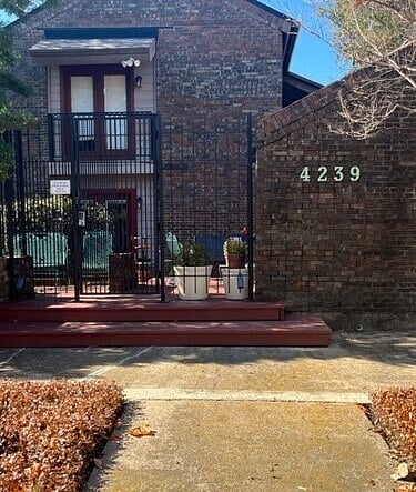 Furnished Finder property 1028762_1 photo 3
