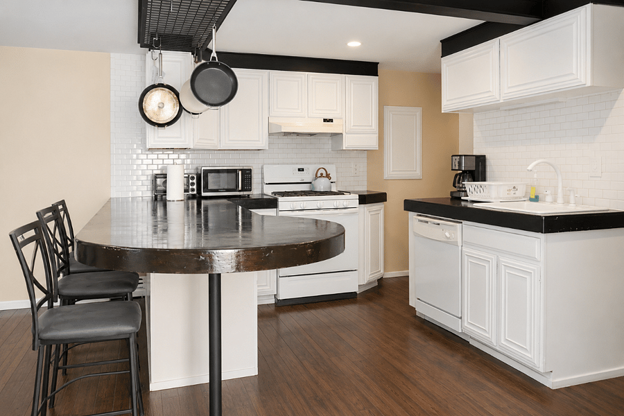 Furnished Finder property 1028766_1 photo 8