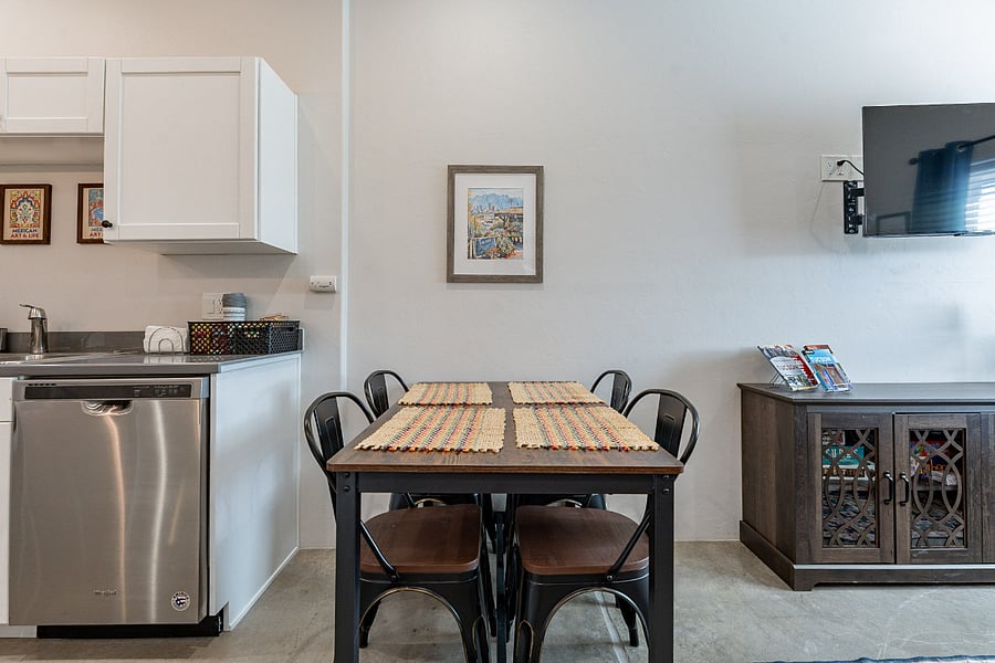 Furnished Finder property 1028770_1 photo 6