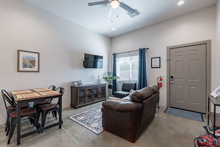 Furnished Finder property 1028770_1 photo 5