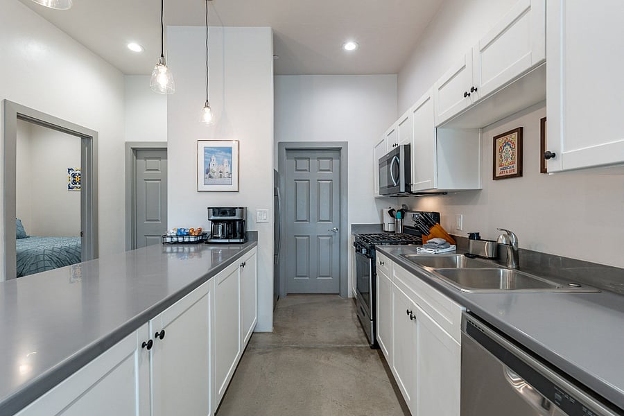 Furnished Finder property 1028770_1 photo 13