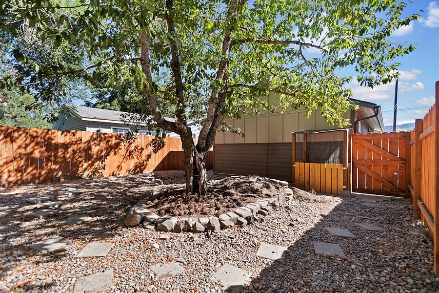 Furnished Finder property 1028776_1 photo 11