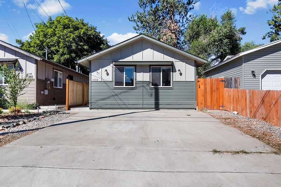 Furnished Finder property 1028776_1 photo 12