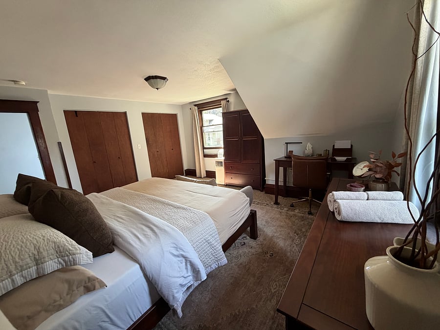 Furnished Finder property 1028777_1 photo 10