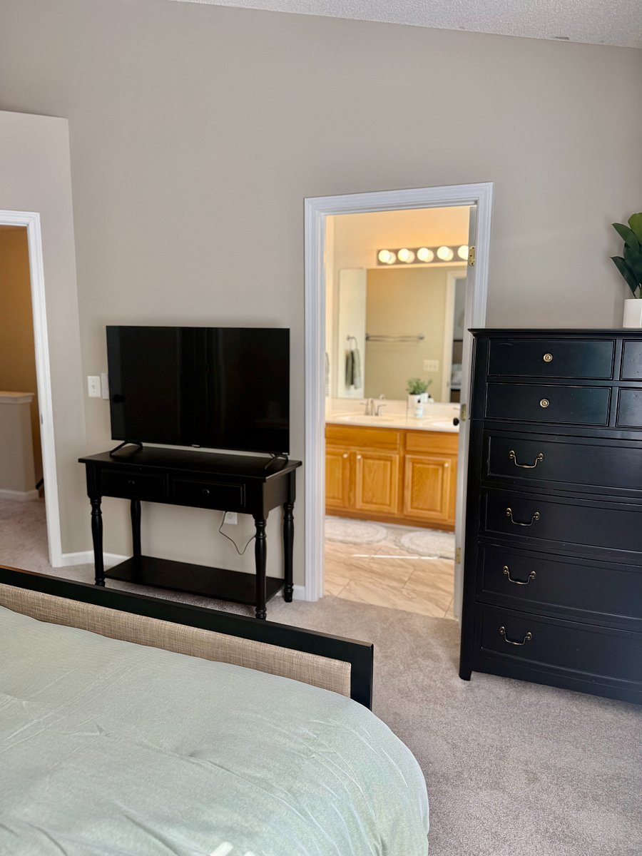Furnished Finder property 1028790_1 photo 25