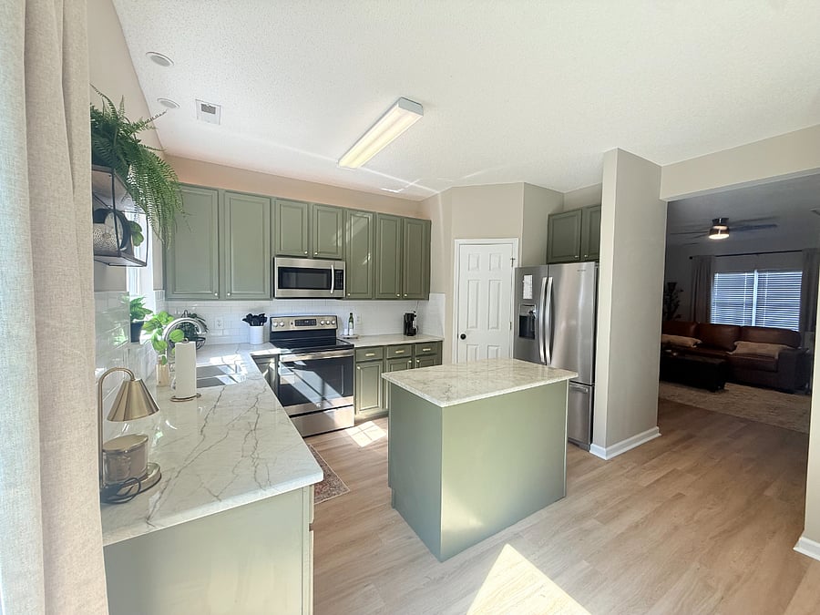Furnished Finder property 1028790_1 photo 17