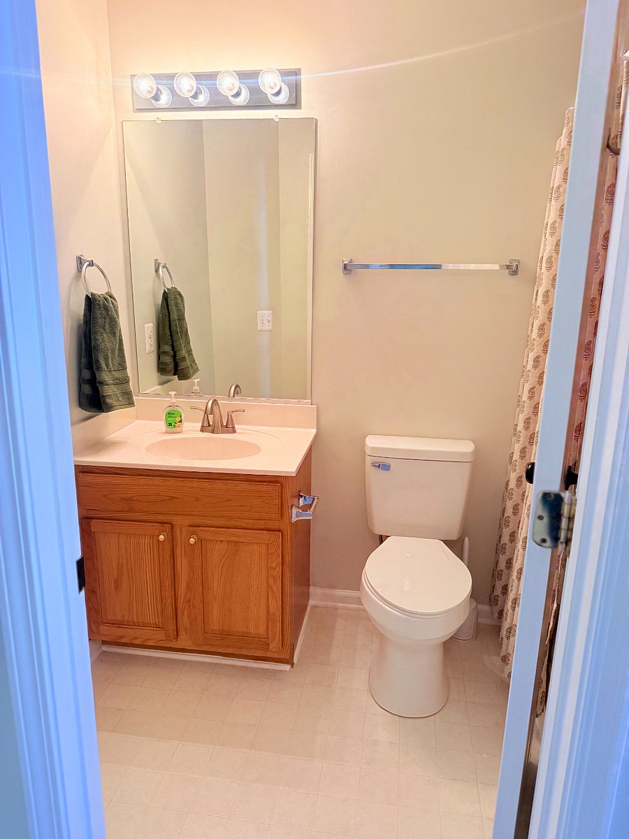 Furnished Finder property 1028790_1 photo 29