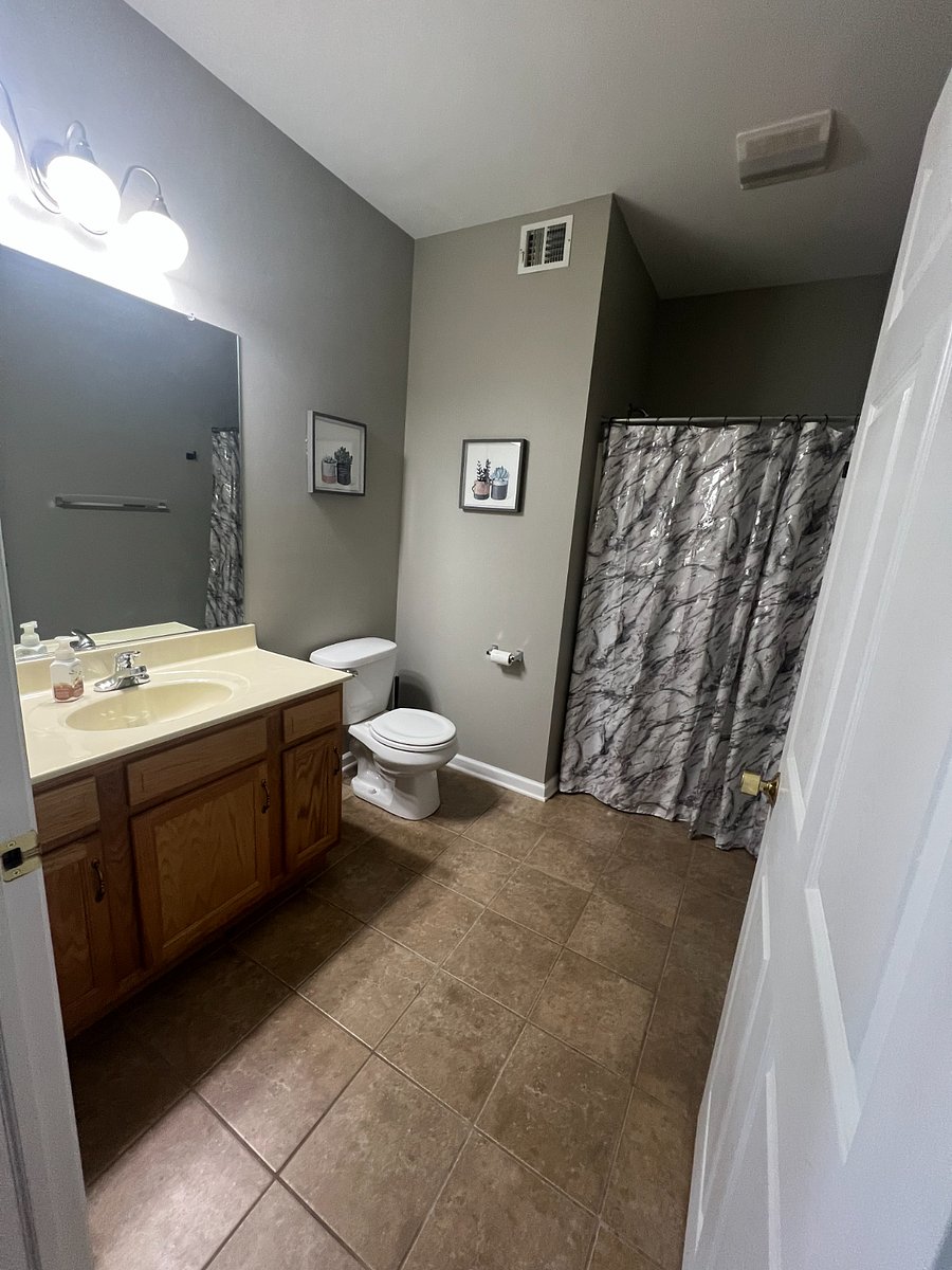 Furnished Finder property 1028796_1 photo 10