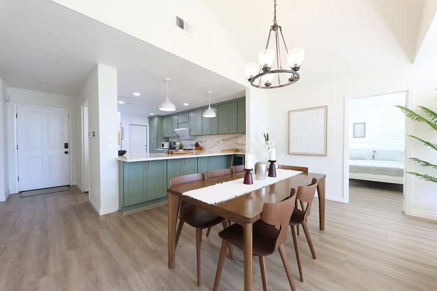 Furnished Finder property 1028806_1 photo 3