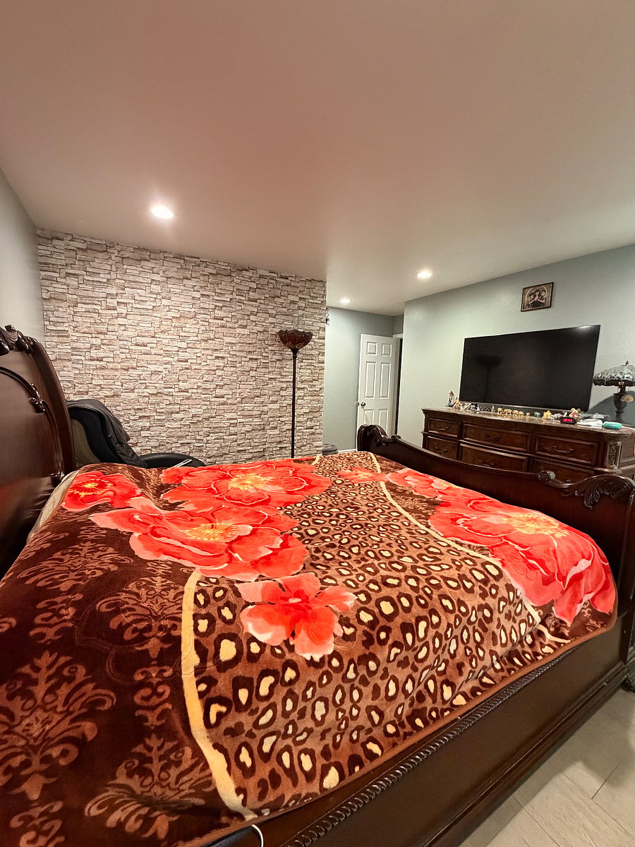 Furnished Finder property 1028808_1 photo 5