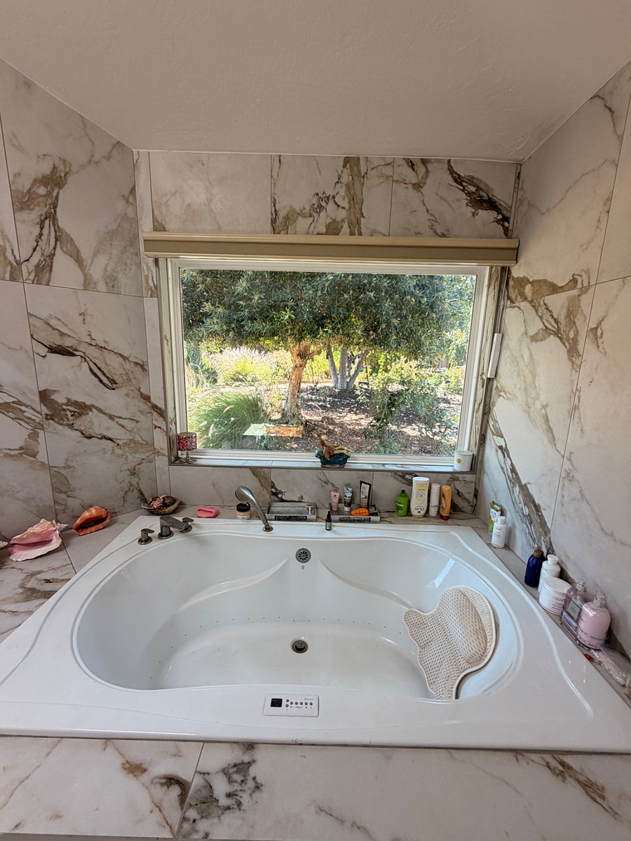Furnished Finder property 1028808_1 photo 3