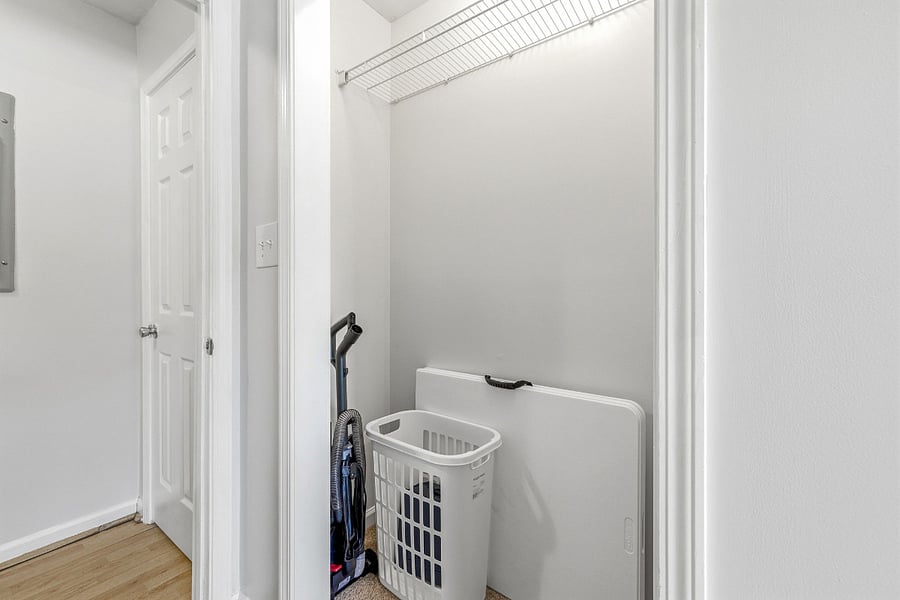 Furnished Finder property 1028817_1 photo 17