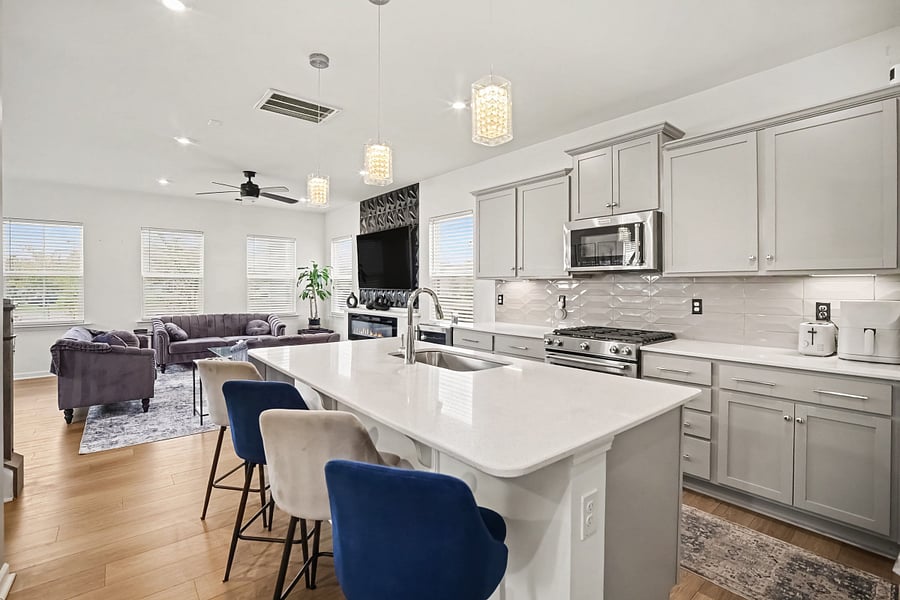 Furnished Finder property 1028819_1 photo 8