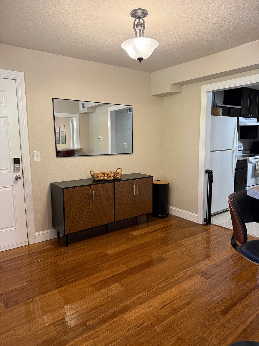 Furnished Finder property 1028823_1 photo 22