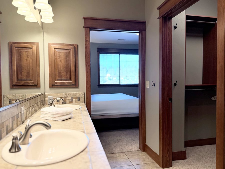 Furnished Finder property 1028825_1 photo 13