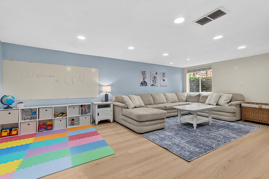 Furnished Finder property 1028835_1 photo 15