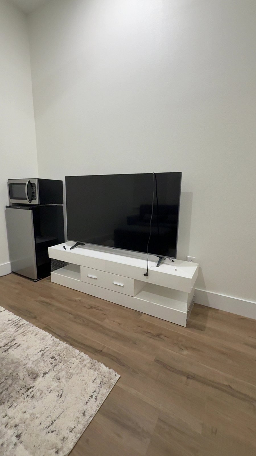 Furnished Finder property 1028846_1 photo 3