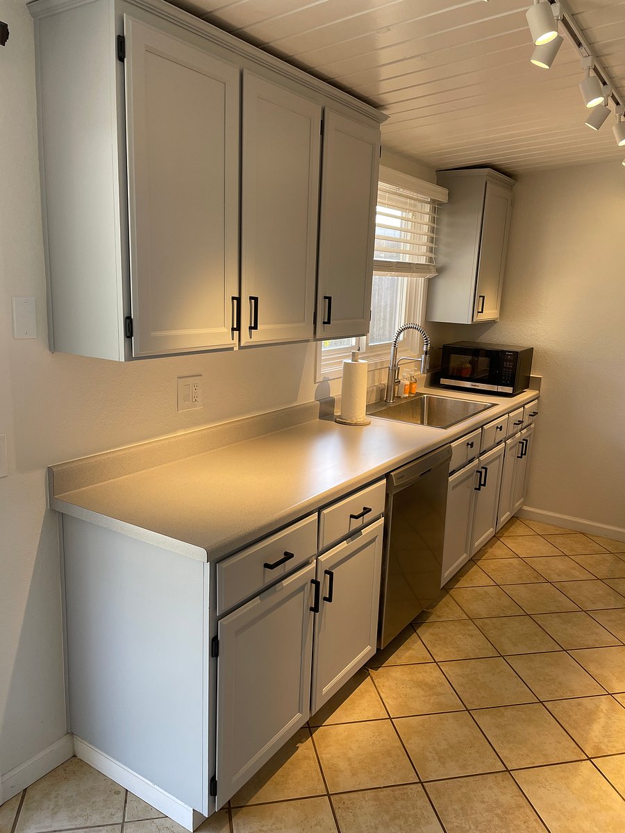 Furnished Finder property 1028851_1 photo 10
