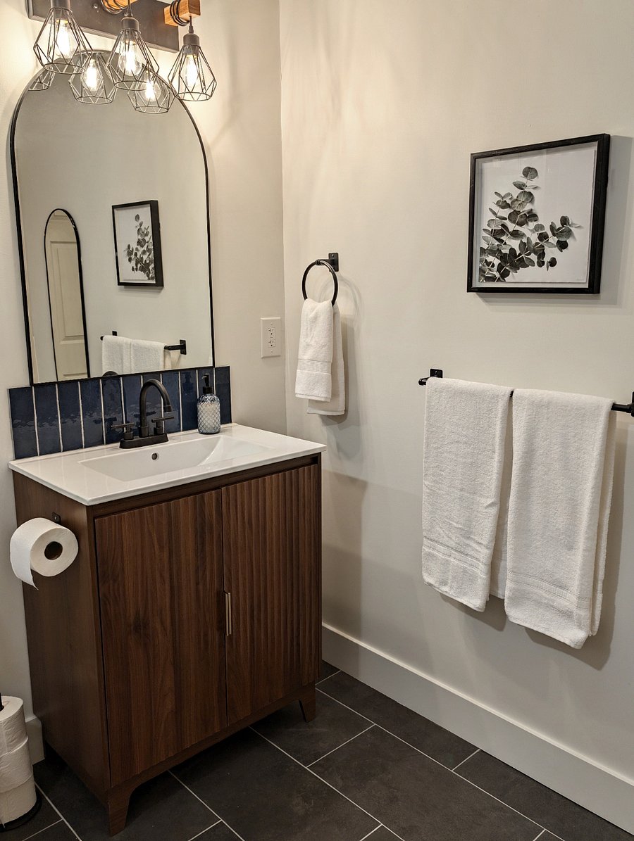 Furnished Finder property 1028853_1 photo 9