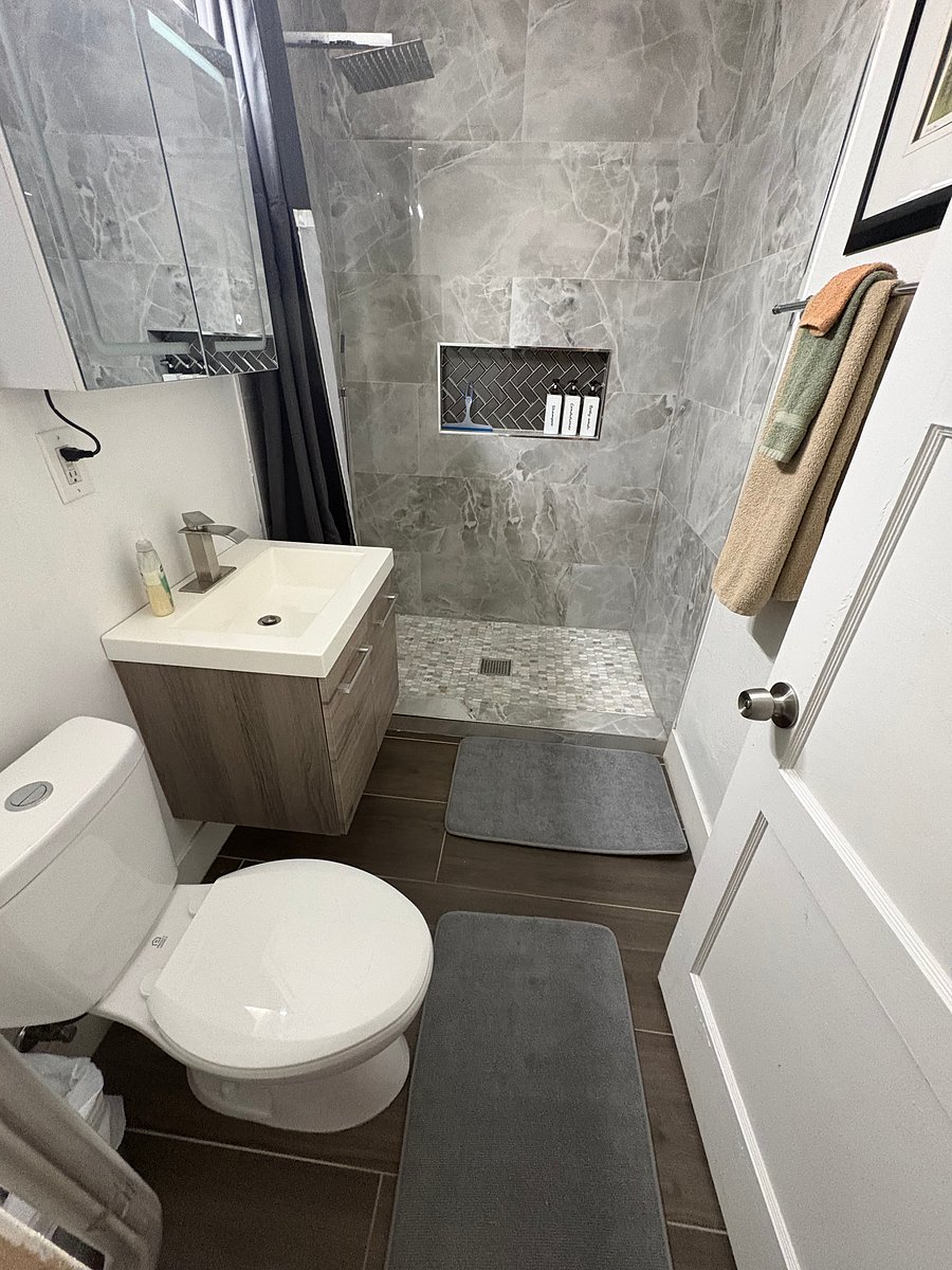 Furnished Finder property 1028856_1 photo 7