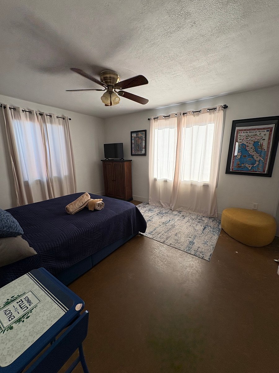 Furnished Finder property 1028856_1 photo 3