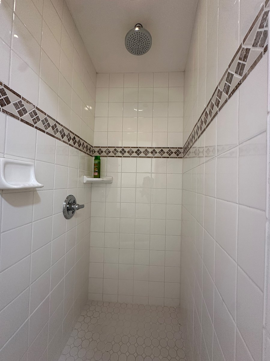 Furnished Finder property 1028857_1 photo 10