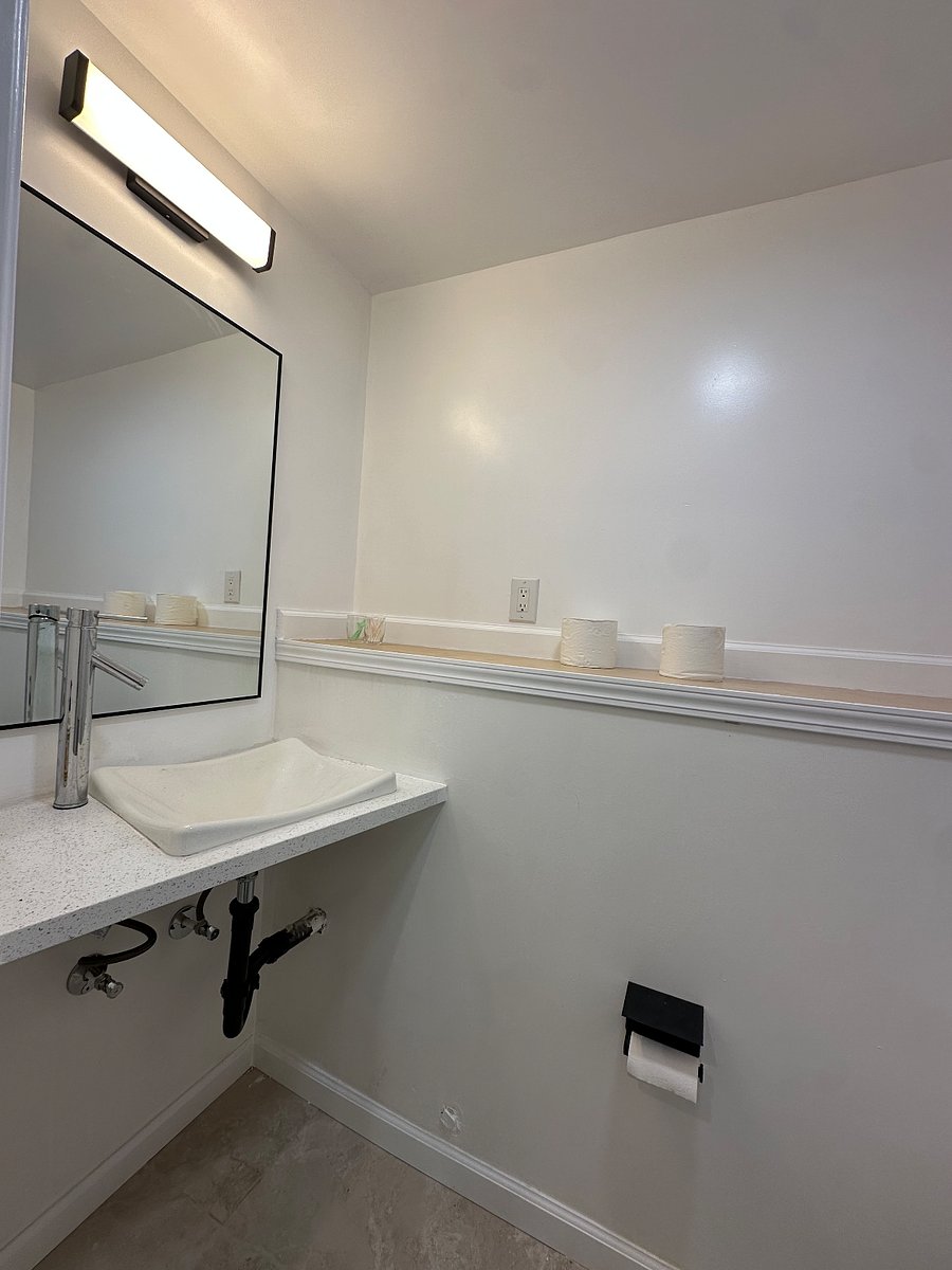 Furnished Finder property 1028857_1 photo 11