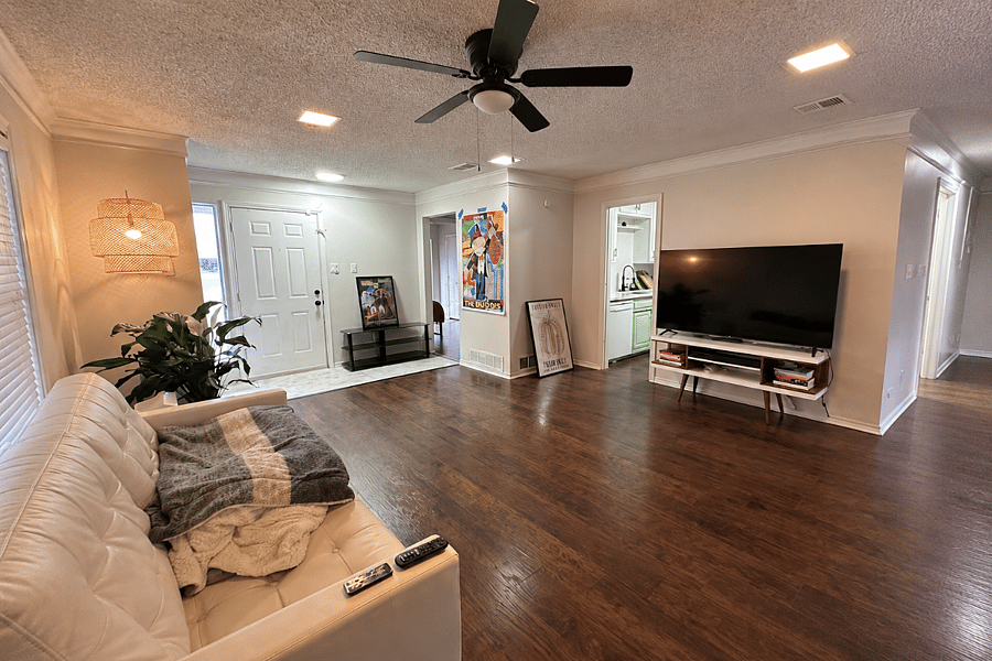 Furnished Finder property 1028867_1 photo 1