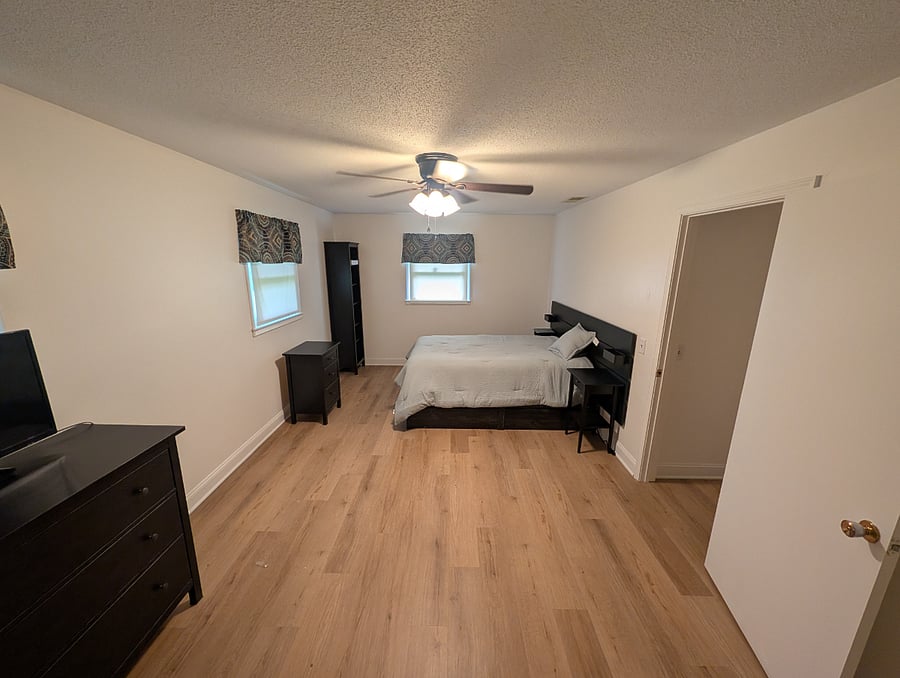 Furnished Finder property 1028869_1 photo 15