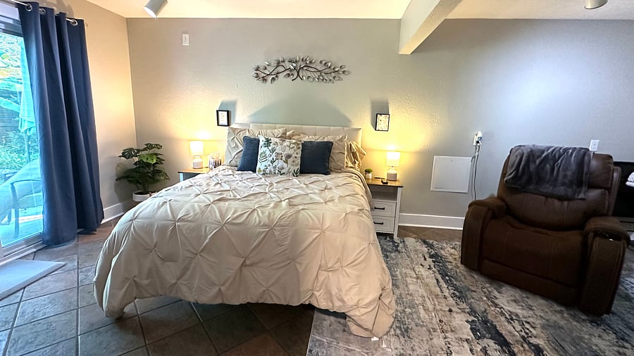 Bedroom