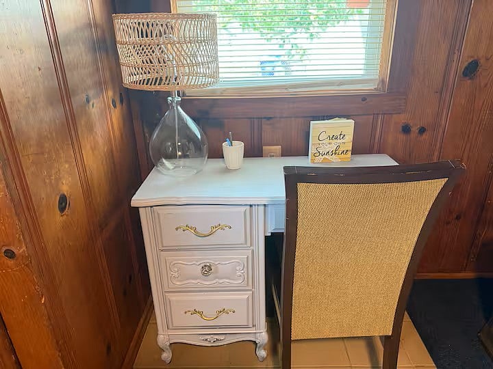 Personal Desk in Third Bedroom private and cozy.
