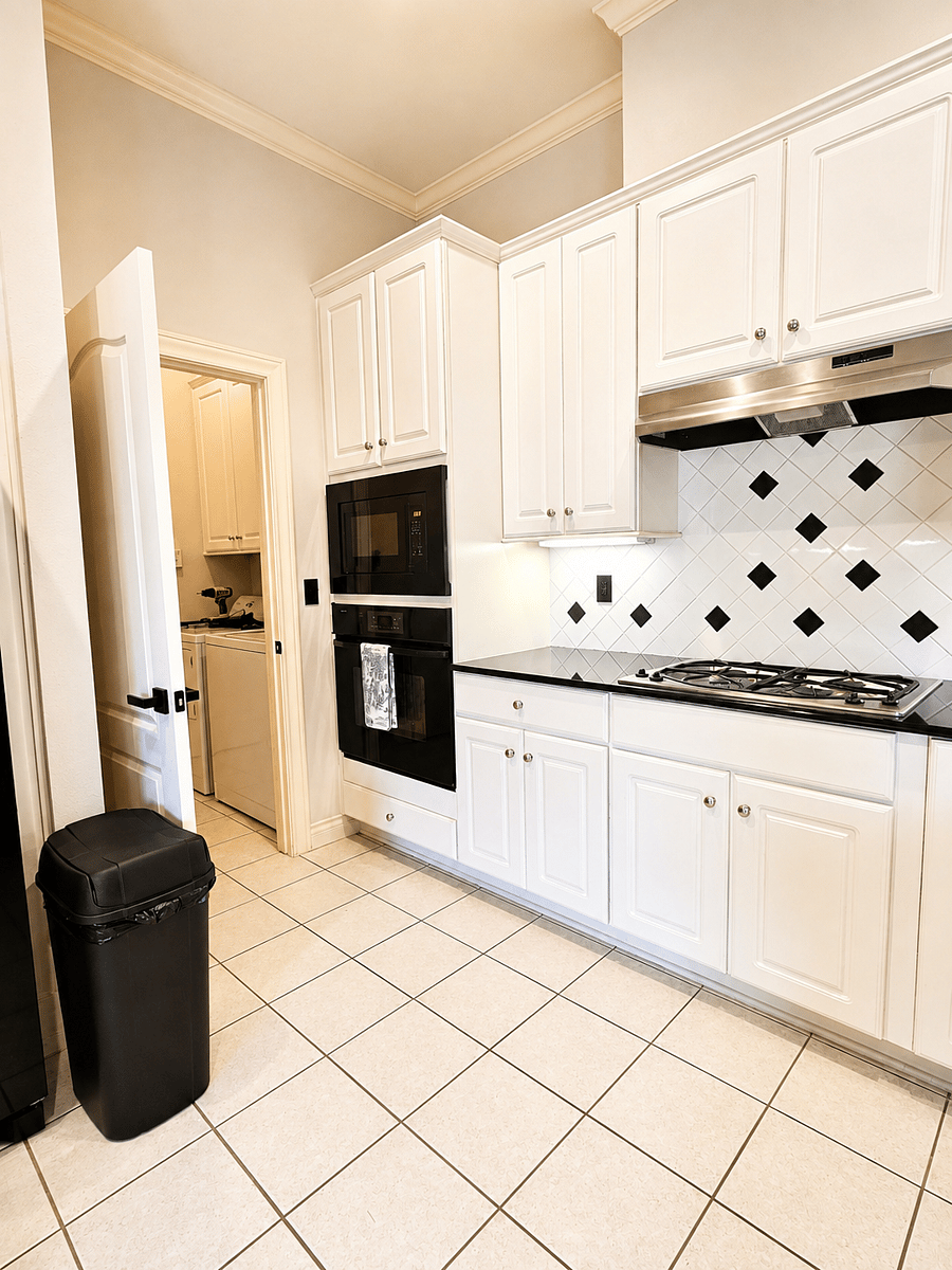 Furnished Finder property 1028899_1 photo 11