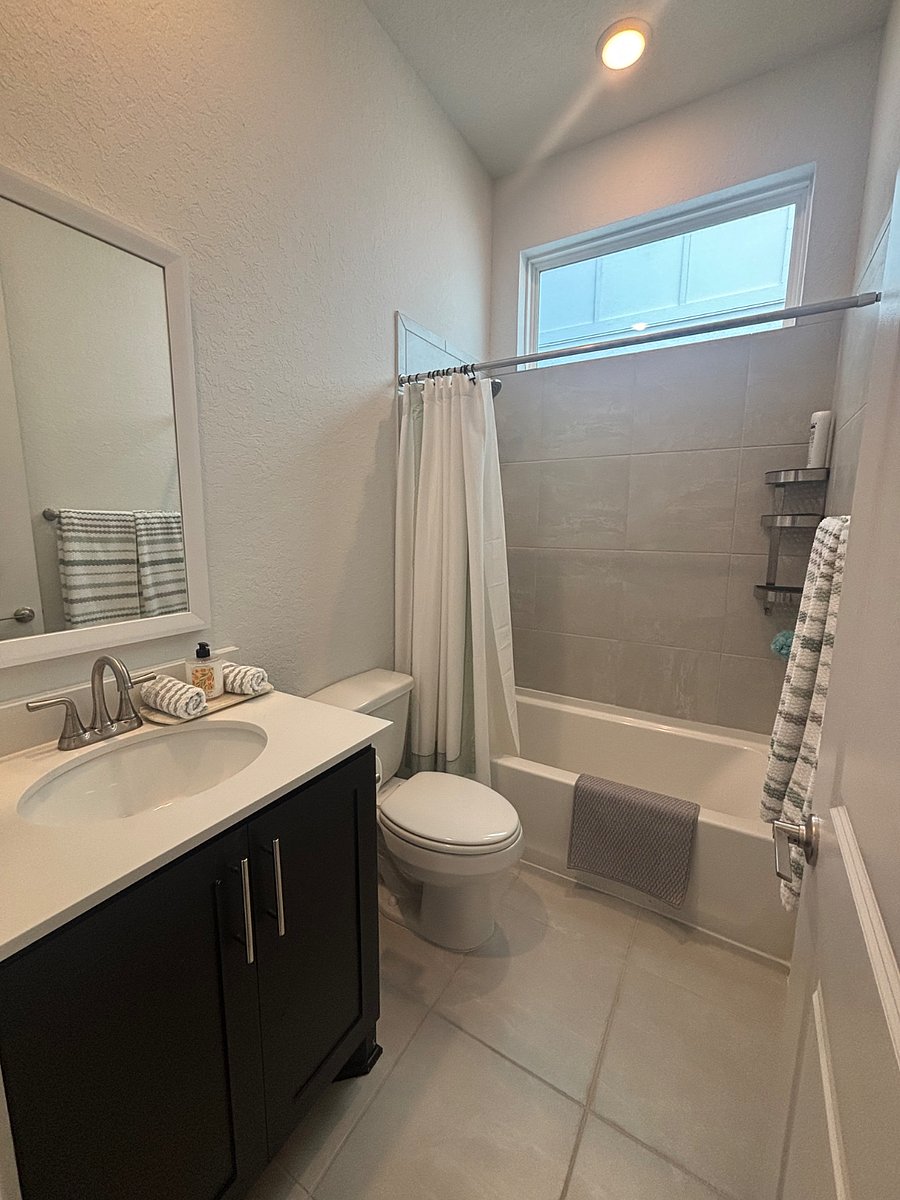 Furnished Finder property 1028908_1 photo 4