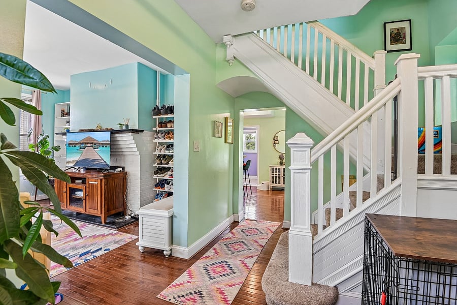 Furnished Finder property 1028909_1 photo 2