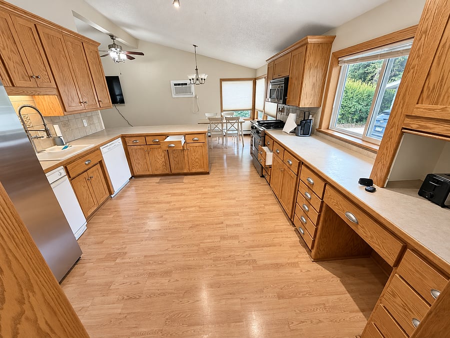 Furnished Finder property 1028917_1 photo 3