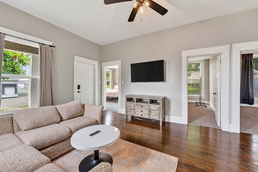 Furnished Finder property 1028932_1 photo 3