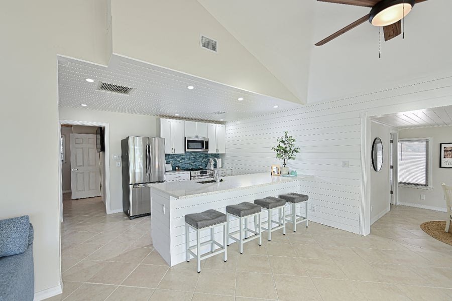 Furnished Finder property 1028937_1 photo 3