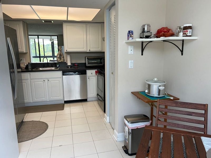 Furnished Finder property 1028945_1 photo 18
