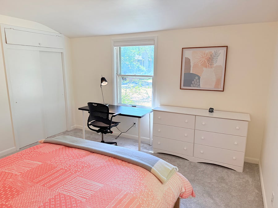 Furnished Finder property 1028948_1 photo 12