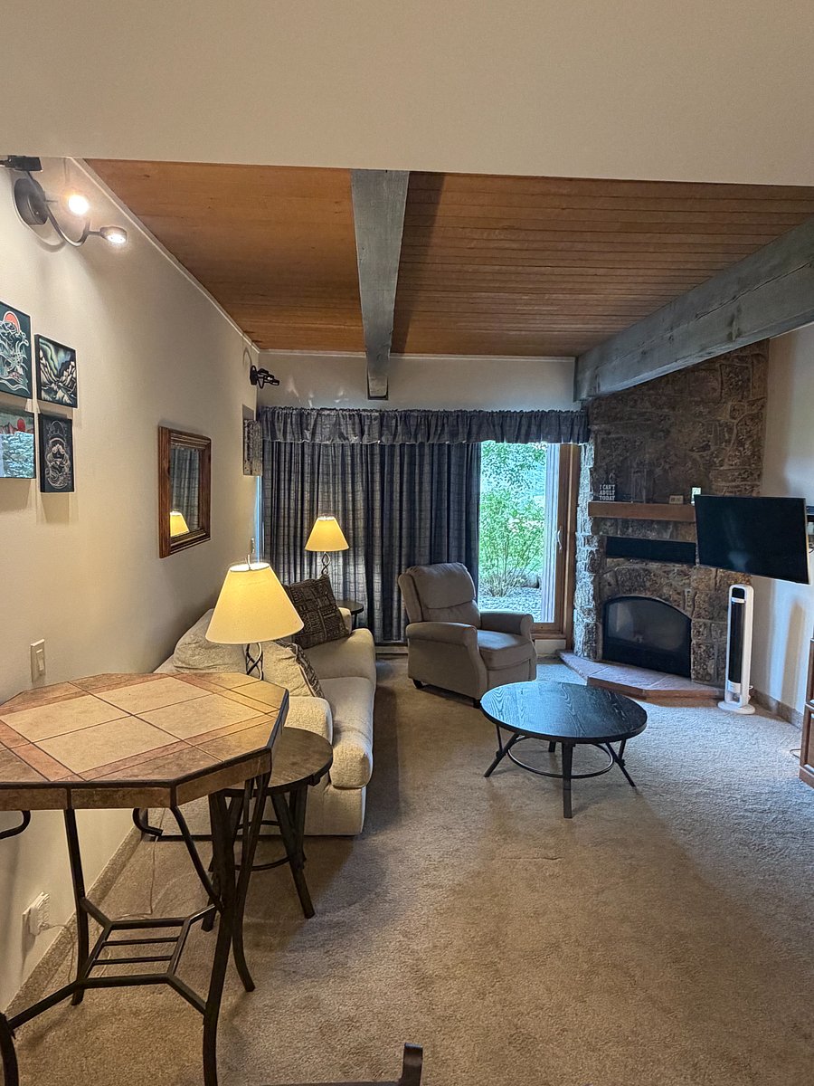 Furnished Finder property 1028960_1 photo 9