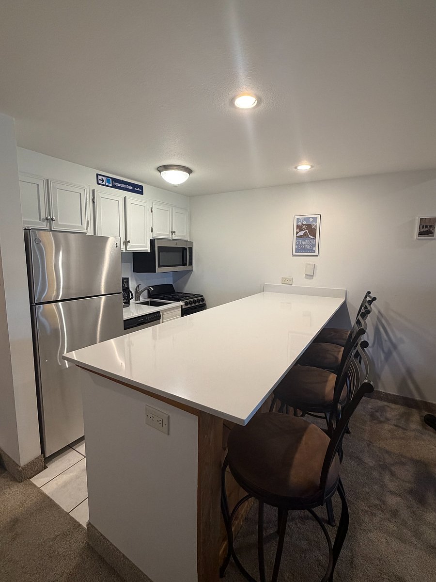 Furnished Finder property 1028960_1 photo 3