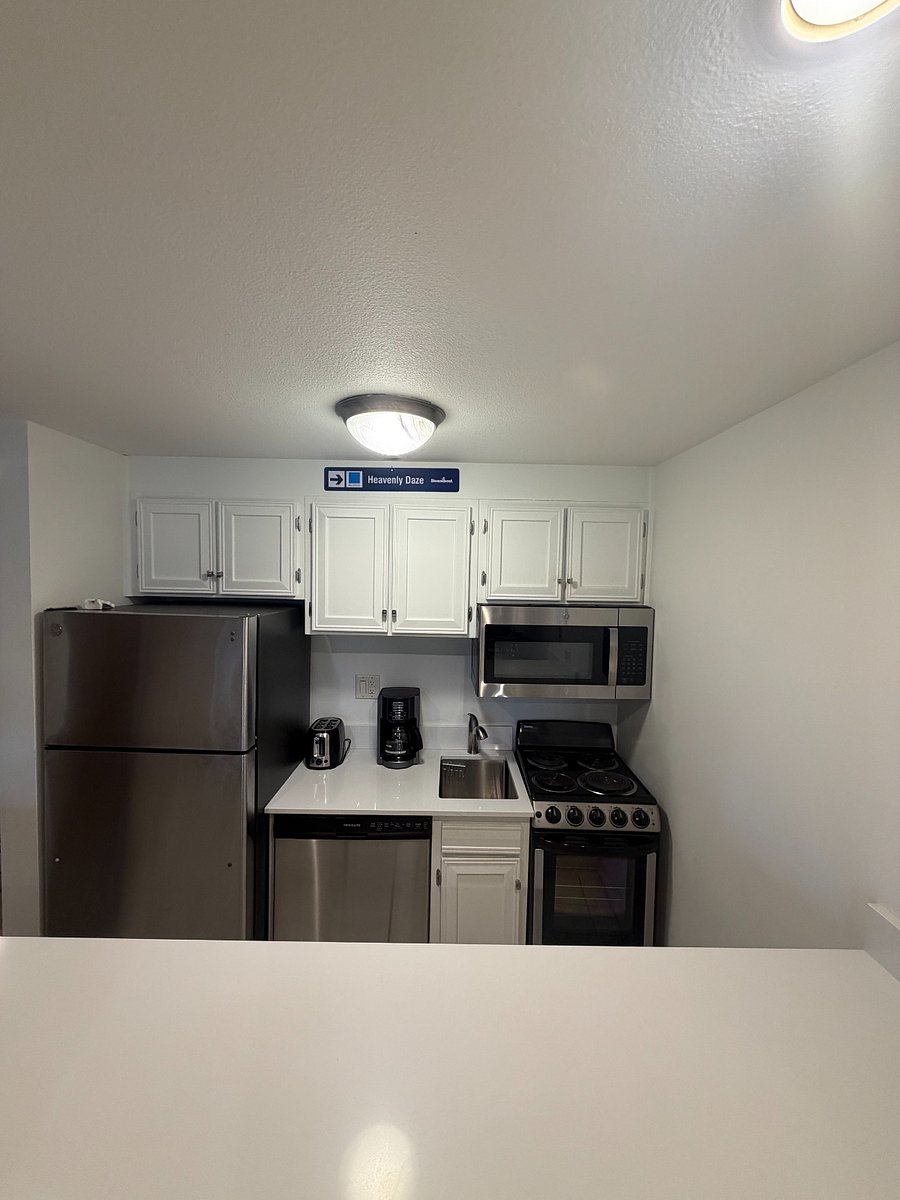 Furnished Finder property 1028960_1 photo 15
