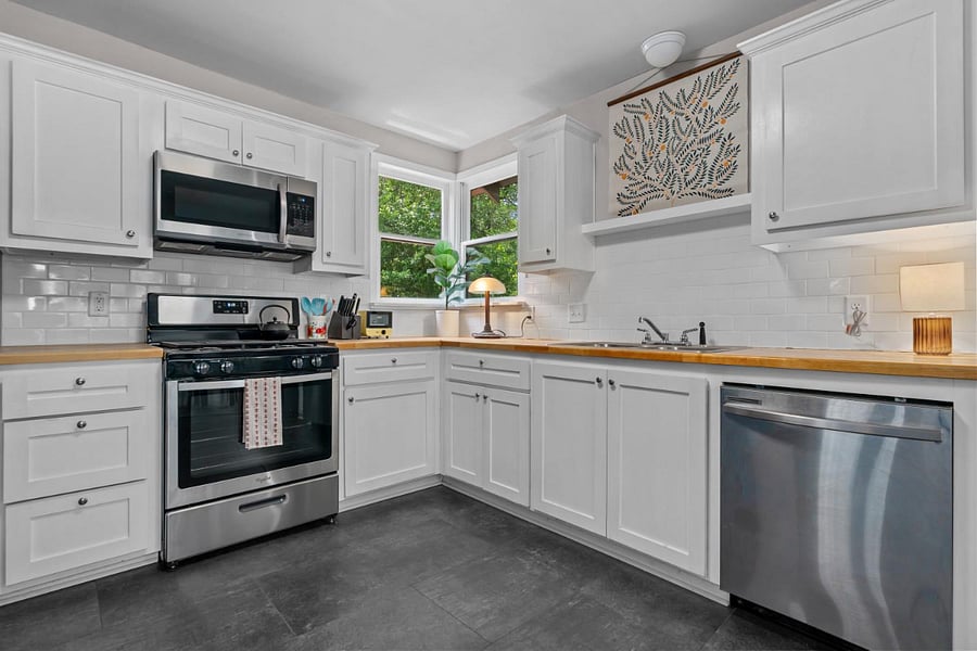 Furnished Finder property 1028964_1 photo 11