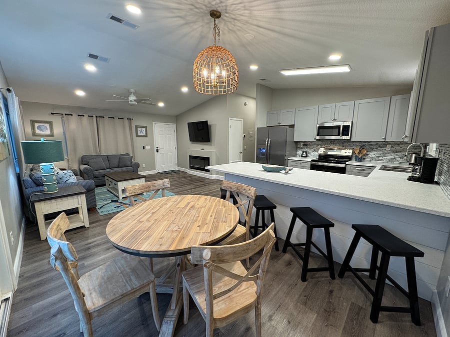 Furnished Finder property 1028985_1 photo 32