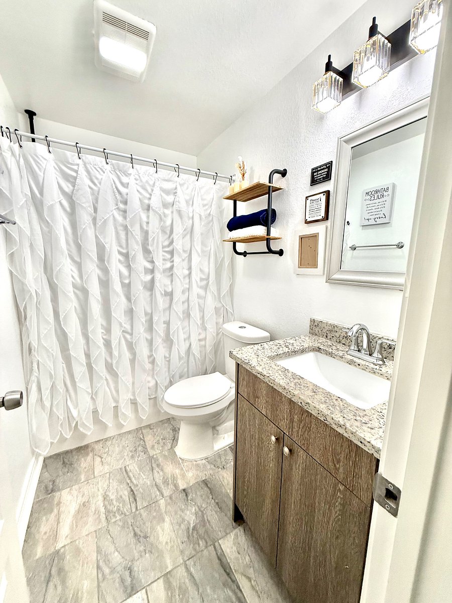 Furnished Finder property 1029004_1 photo 25