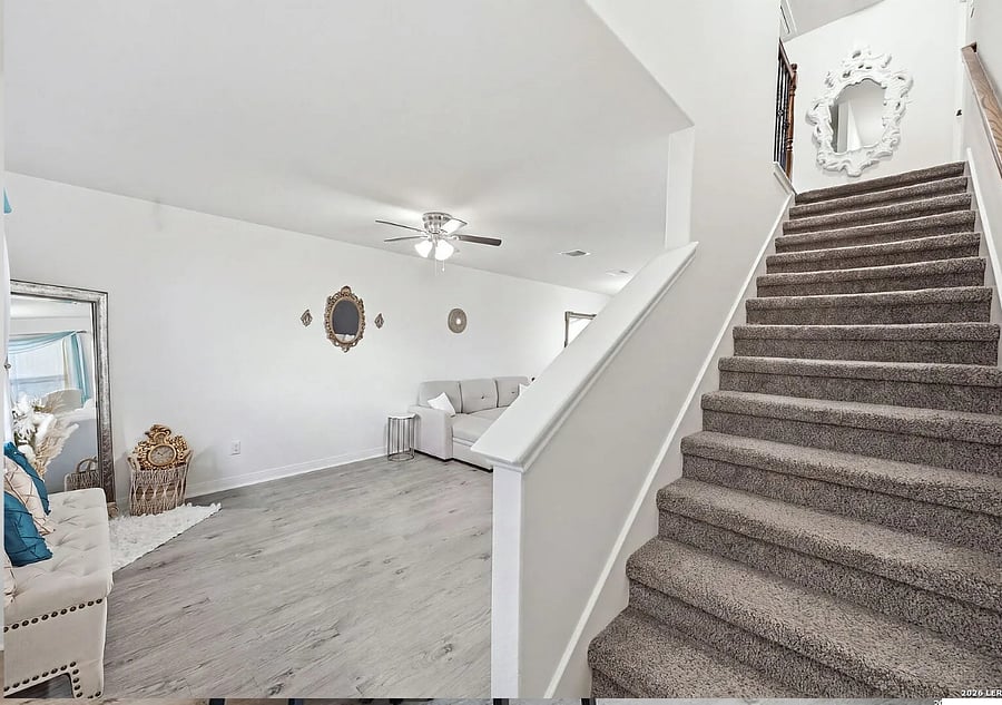 Furnished Finder property 1029004_1 photo 30