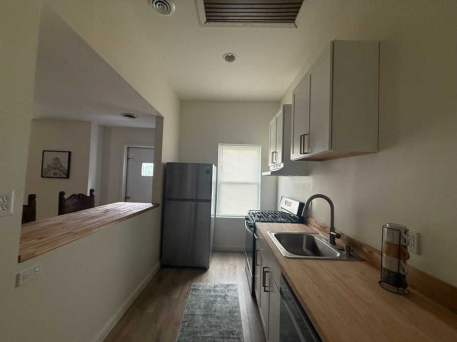 Furnished Finder property 1029025_1 photo 4