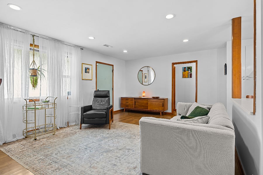 Furnished Finder property 1029046_1 photo 4