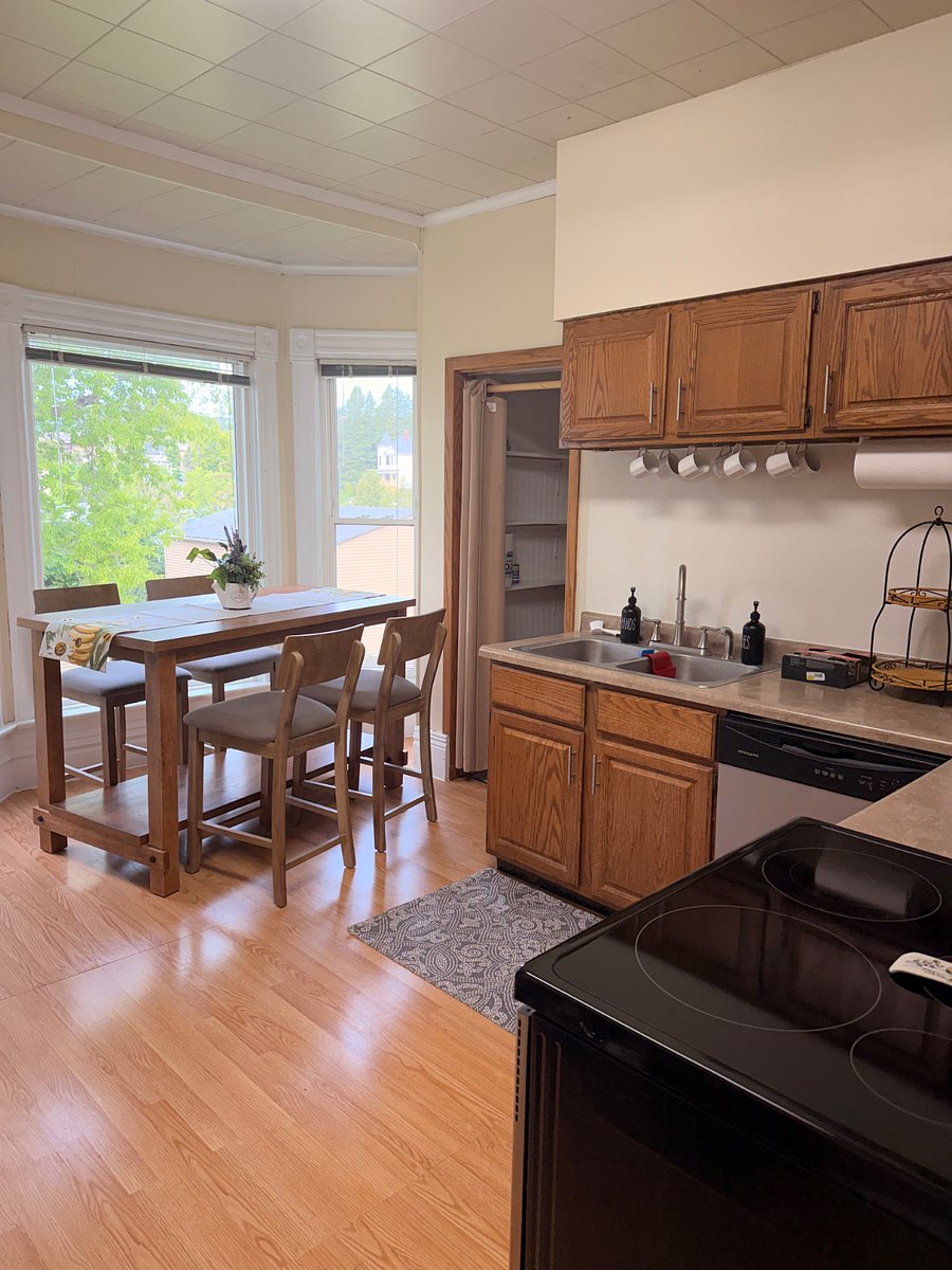 Furnished Finder property 1029047_1 photo 8